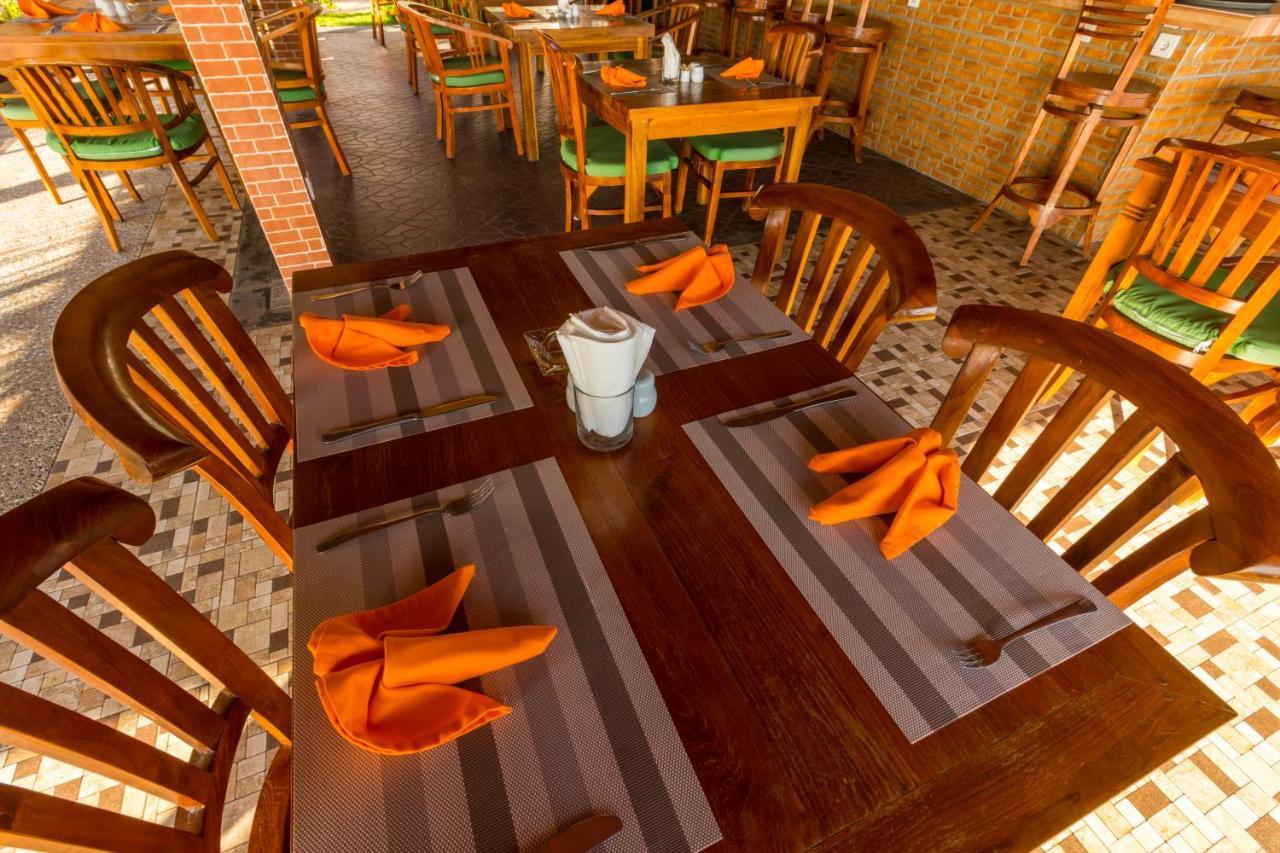 Amed Beach Resort Exterior photo